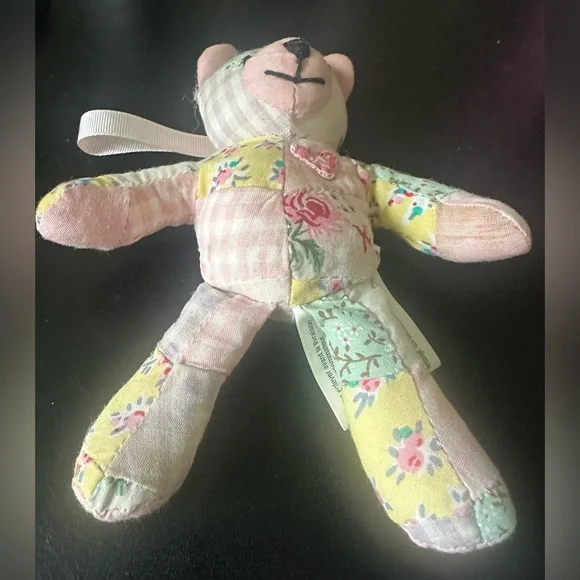 Vintage Pottery Barn Patchwork Bear “A Bear With A Heart” Diane Gard Original - Picture 4 of 5